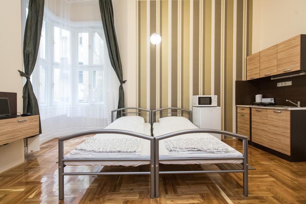 Riverside City Budapest Phòng bức ảnh